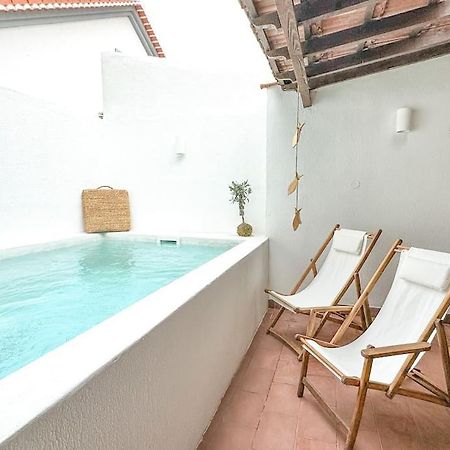 Costa Inn Beach House With Pool By Homeful Homes Costa da Caparica Bagian luar foto